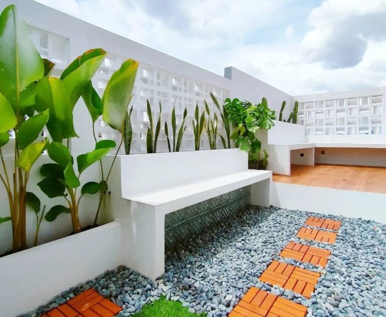 taman atap rumah surabaya